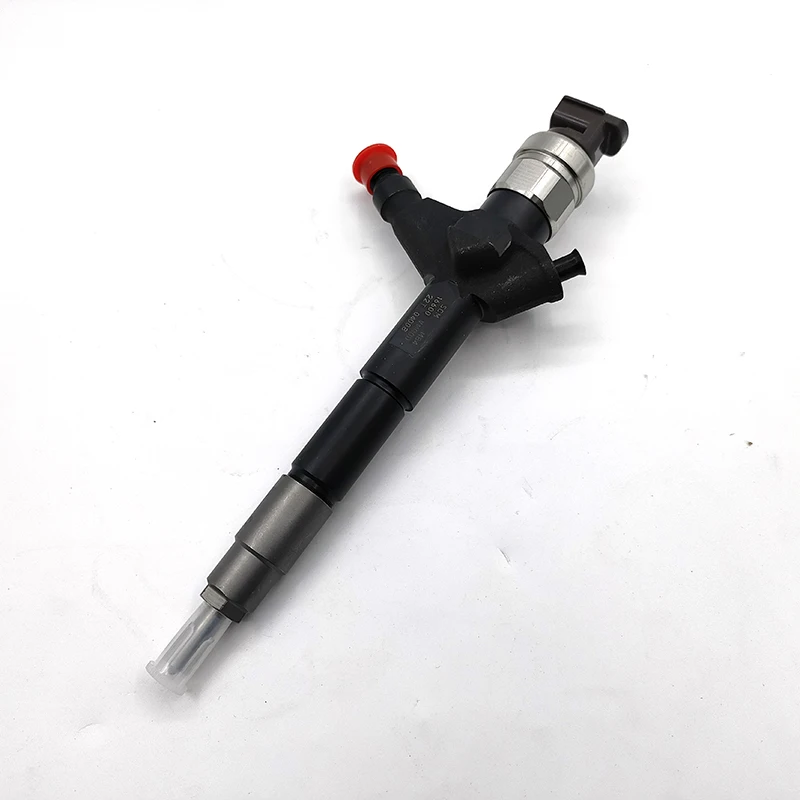 Diesel Common Rail Fuel Injector 095000-6240 16600-VM00D For Nissan Engine Navara YD25