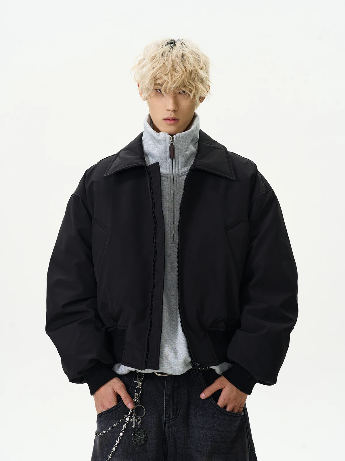 

Куртка-пилот PUEE High Street CleanFit с декоративной отделкой, утепленная, в американском стиле, молодежная, повседневная, на молнии