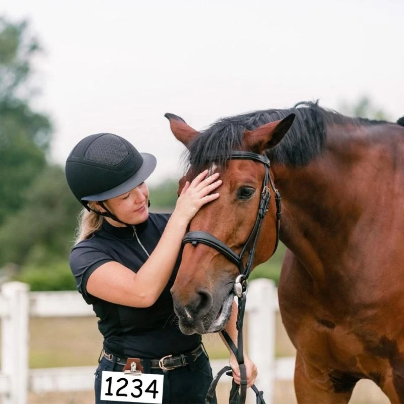 U2JB Horse Show Number Holder Clip Livestock Show Number Holder PU Leather Number Holder Belt Clip Exhibitor Number Clip