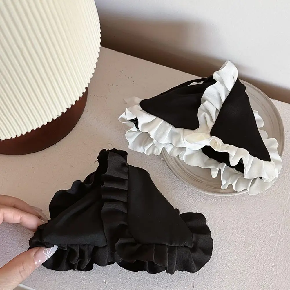 

Triangle Fabric Hair Clip Sweet Hair Accessories Pleated Edge Shark Clip Satin Shell Grab Clip Cute Decor Ponytail Hairpin