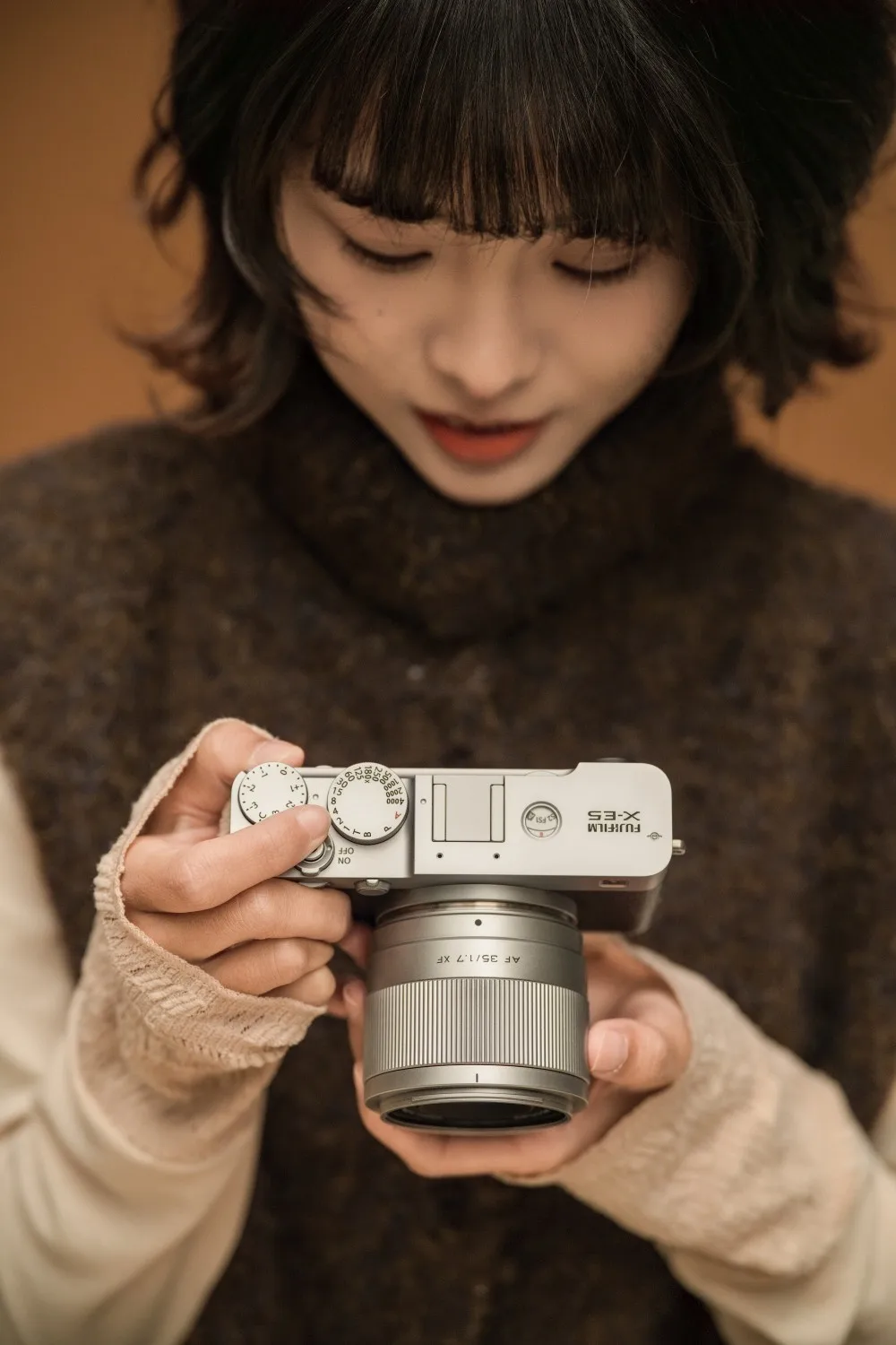 Viltrox 56mm f1.7/35mm f1.7/25mm f1.7/15mm f1.7/9mm f2.8 Air Series APS-C Autofokus-Silberobjektiv für Fuji X-Mount – Detail 2