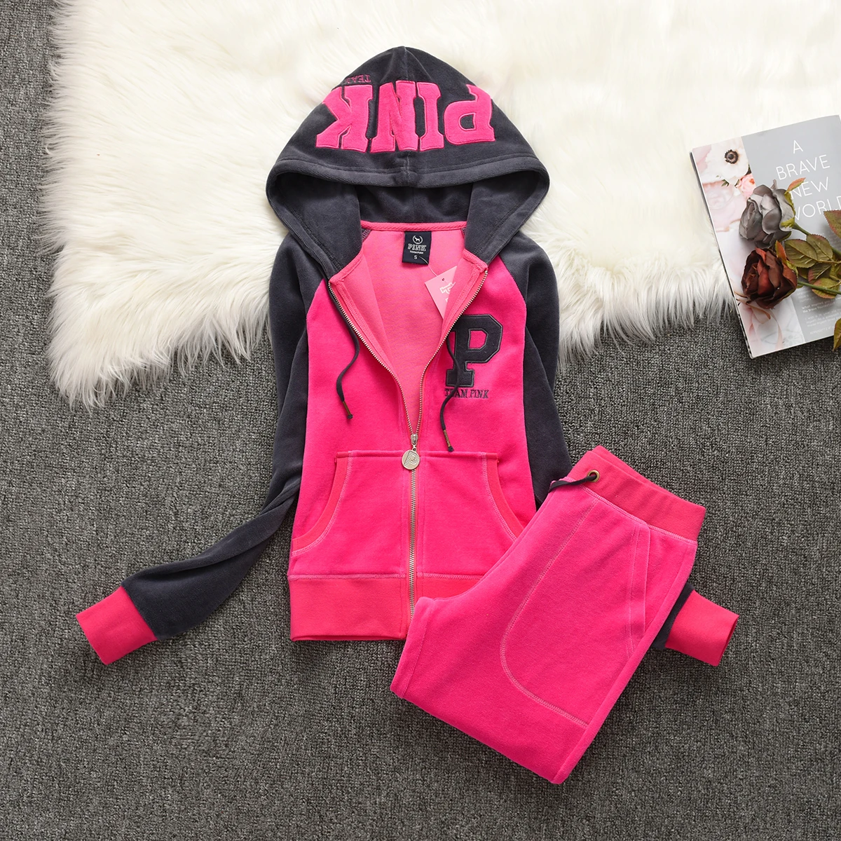 Velvet Suit Hooded Sweatshirt Suit Women Sportswear Outdoor Sports 2pc Set Women's Autumn Warm Suit Hooded Sweatshirt + Trousers