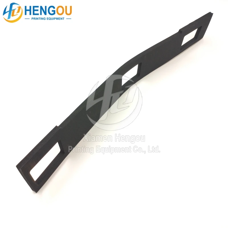 609x78mm 93.012.141 SM102 CD102 Machine Sponge Strip Offset Printing Machine Gasket 620X80mm For