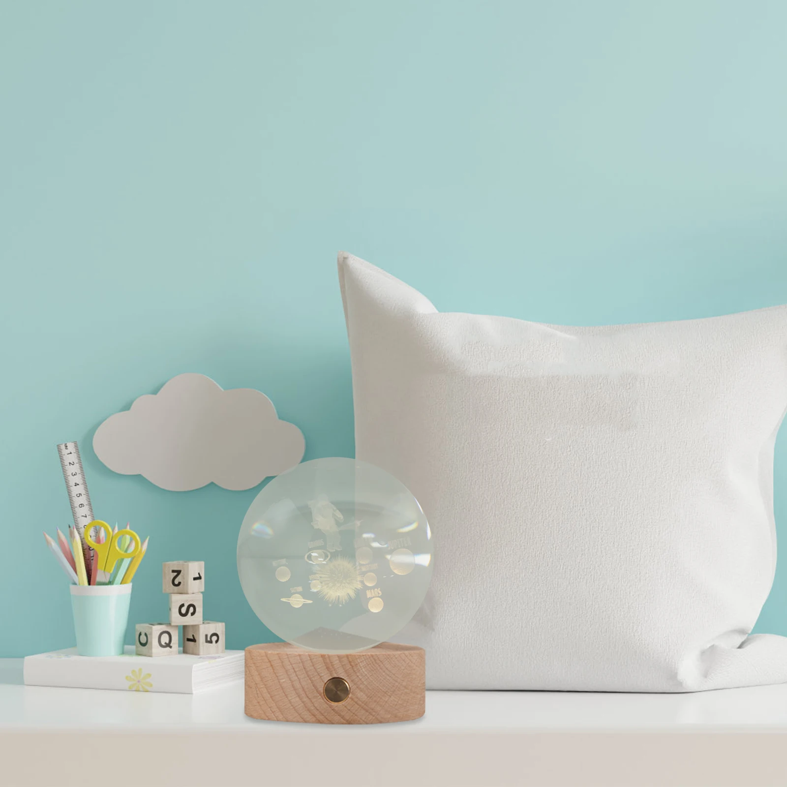 

Astronaut Crystal Ball Night Lamp 8cm 3D Carved Warm Light Touch Control Charging Bedside Table Decor Home Office Gifts