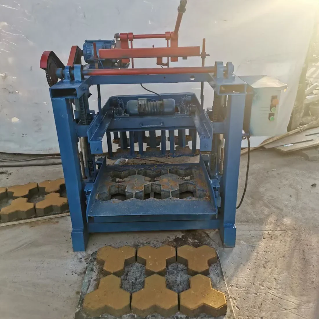 Automatic Customization of Brick Size and Shape, Mobile Diesel Manual Brick Making Machine, Concrete Block Machine