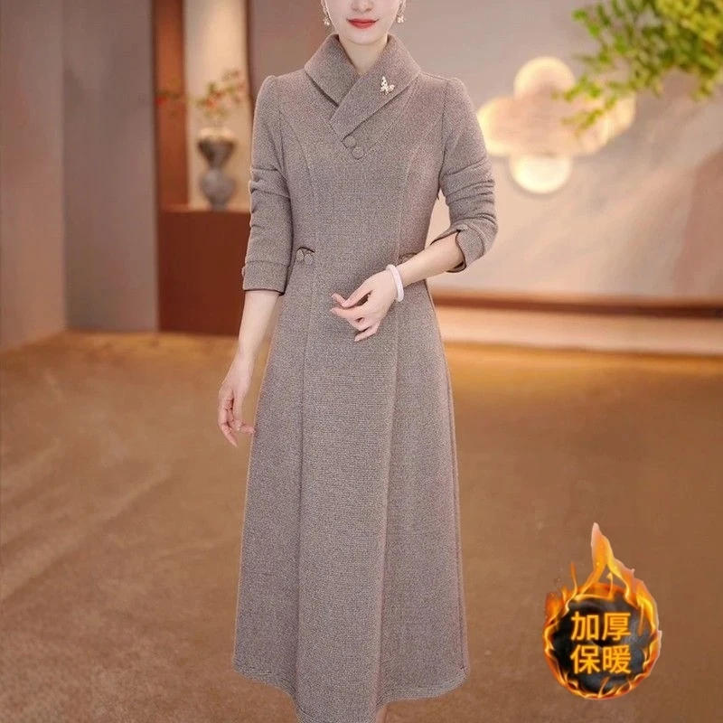 High-grade Xueer Velvet Fabric Long Dress Women's Autumn Winter Thicken Warm Dresses Female Temperament Elegant Cheongsam Dress