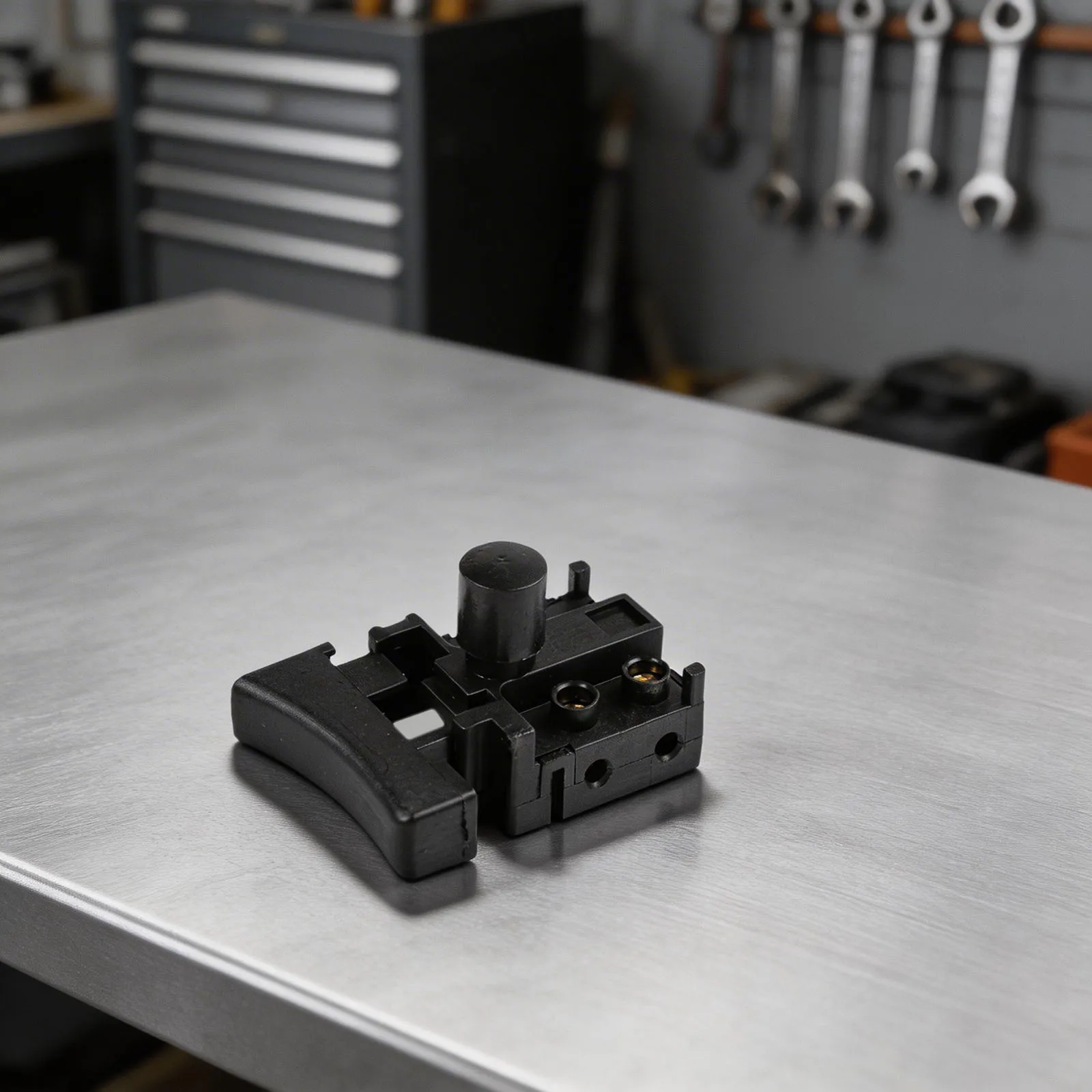 

6-inch Chainsaw Switch Lightweight Chainsaw Switch Part Power Tool Part Replacement Part 10A 250V AC Compact Design