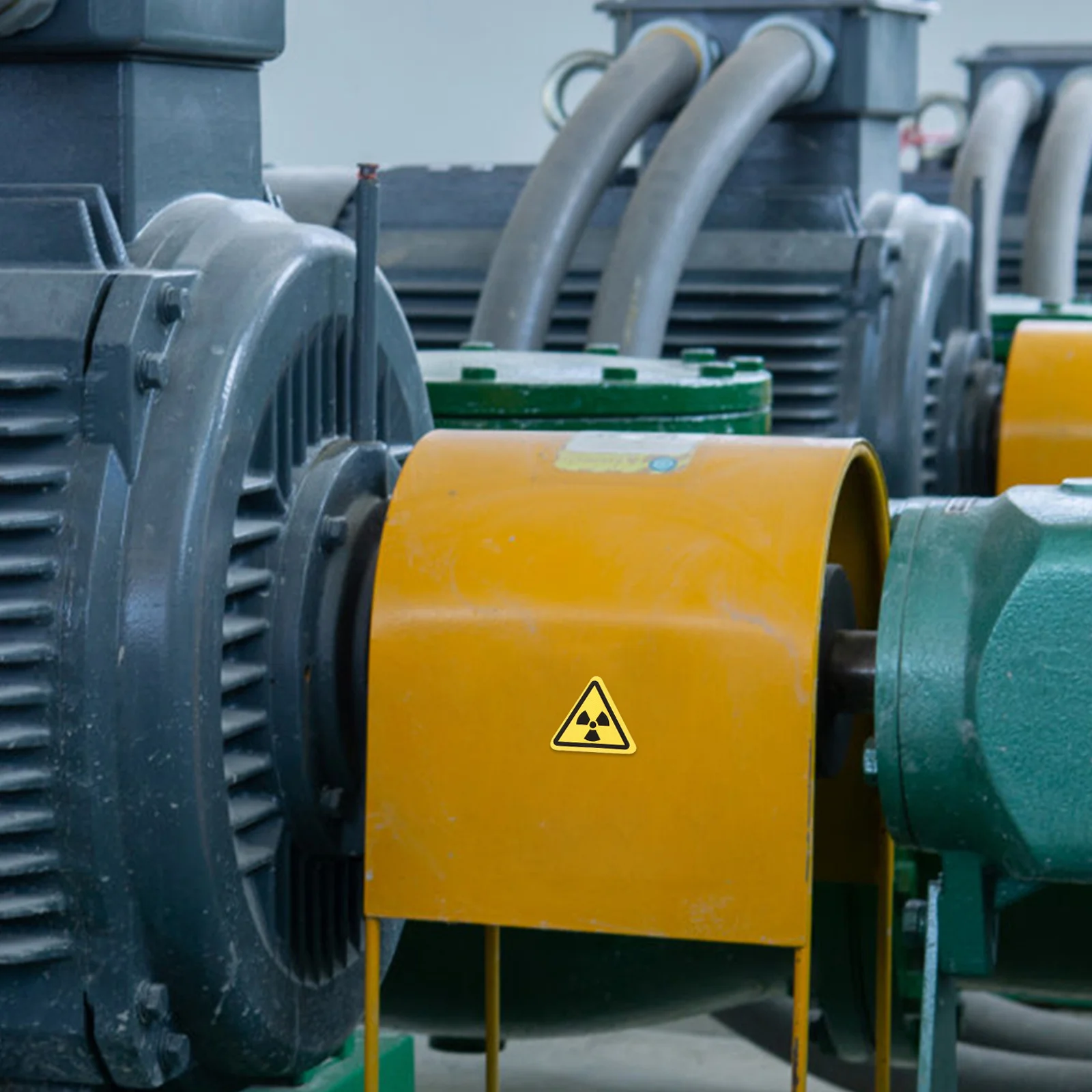 

290pcs Radiation Warning Stickers High Visibility Durable Labels For Equipment Labs Plants Do Not Touch Decals Safety