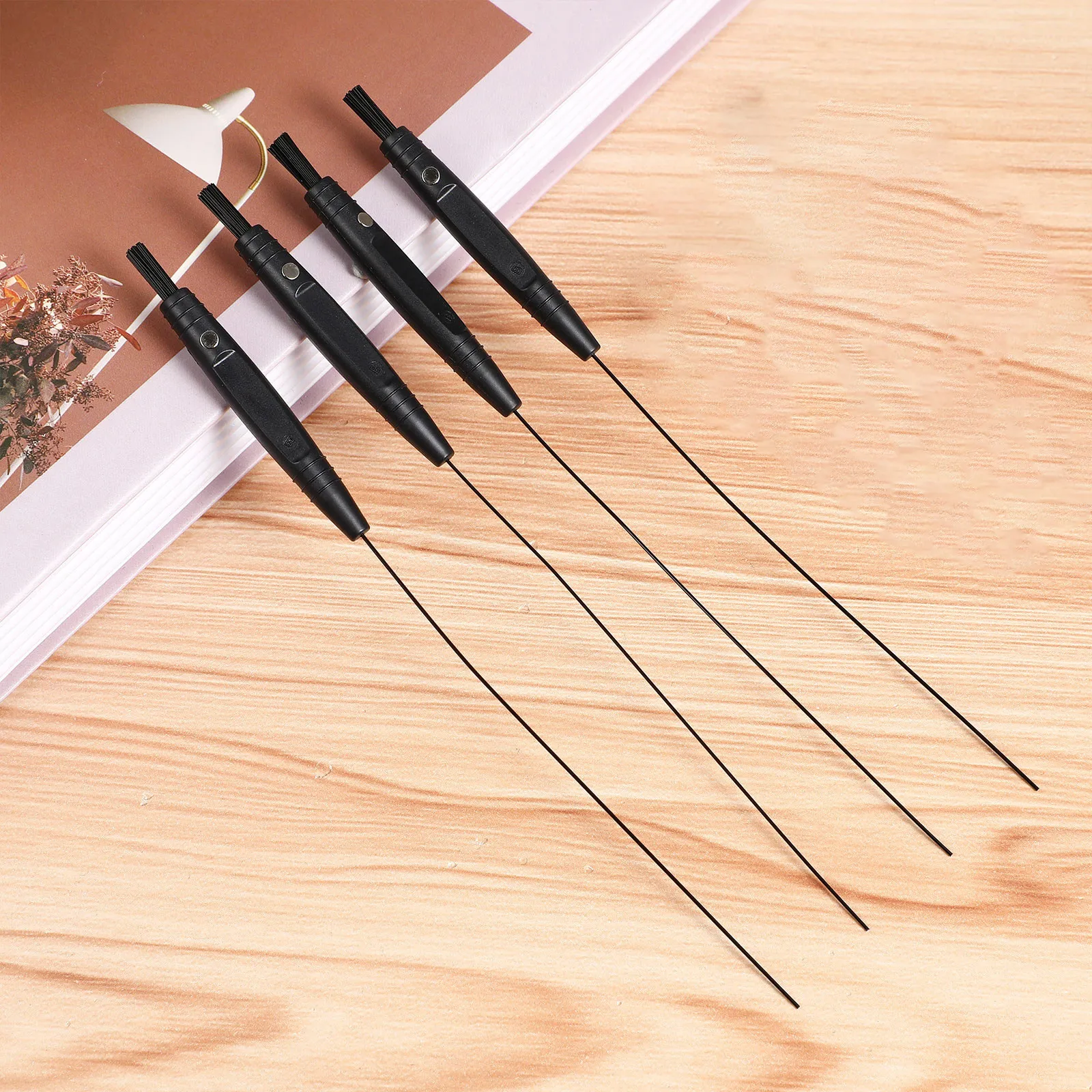 Hearing Aid Cleaning Kit Long Wire for Battery Removal Non Slip H Rods Nylon Brush ABS Material Hearing Accessories