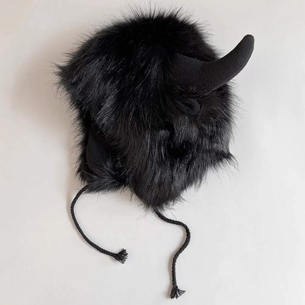High Quality Unisex Bullhead Plush Hat with Horns Fluffy Earflap Hat Thick Windproof Bison Hat