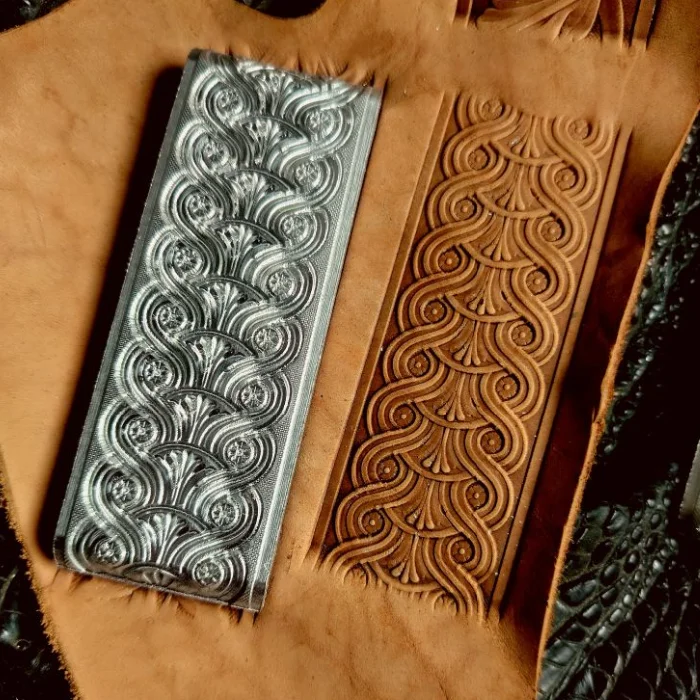 

Модуль для тиснения металла с 3D-узором для ремня