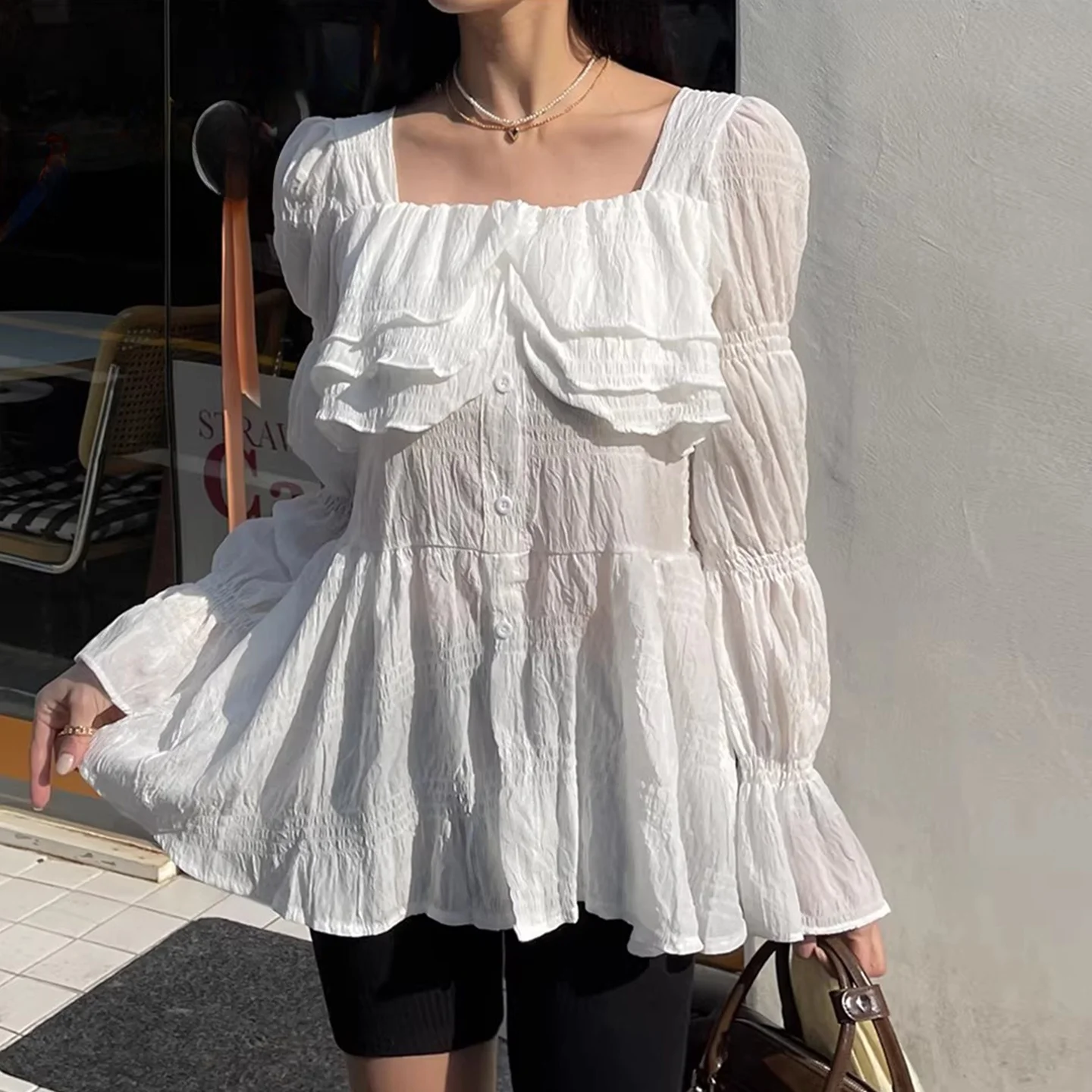 

Милый корейский женский топ с расклешенными фуражками и квадратным воротником, ранняя весна, модный текстурированный топ с кружевной отделкой