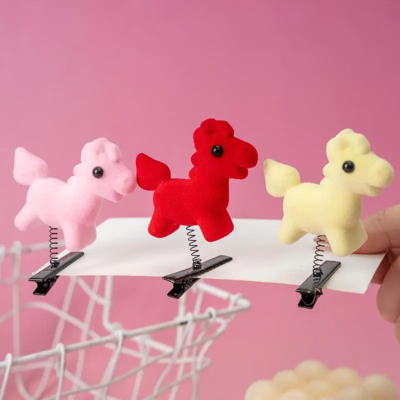 

Детские 3D прыгающие заколки для волос пони, 2/5/10 шт. милые красные лошади-утконос для девочек, каваи и забавные повседневные аксессуары для волос