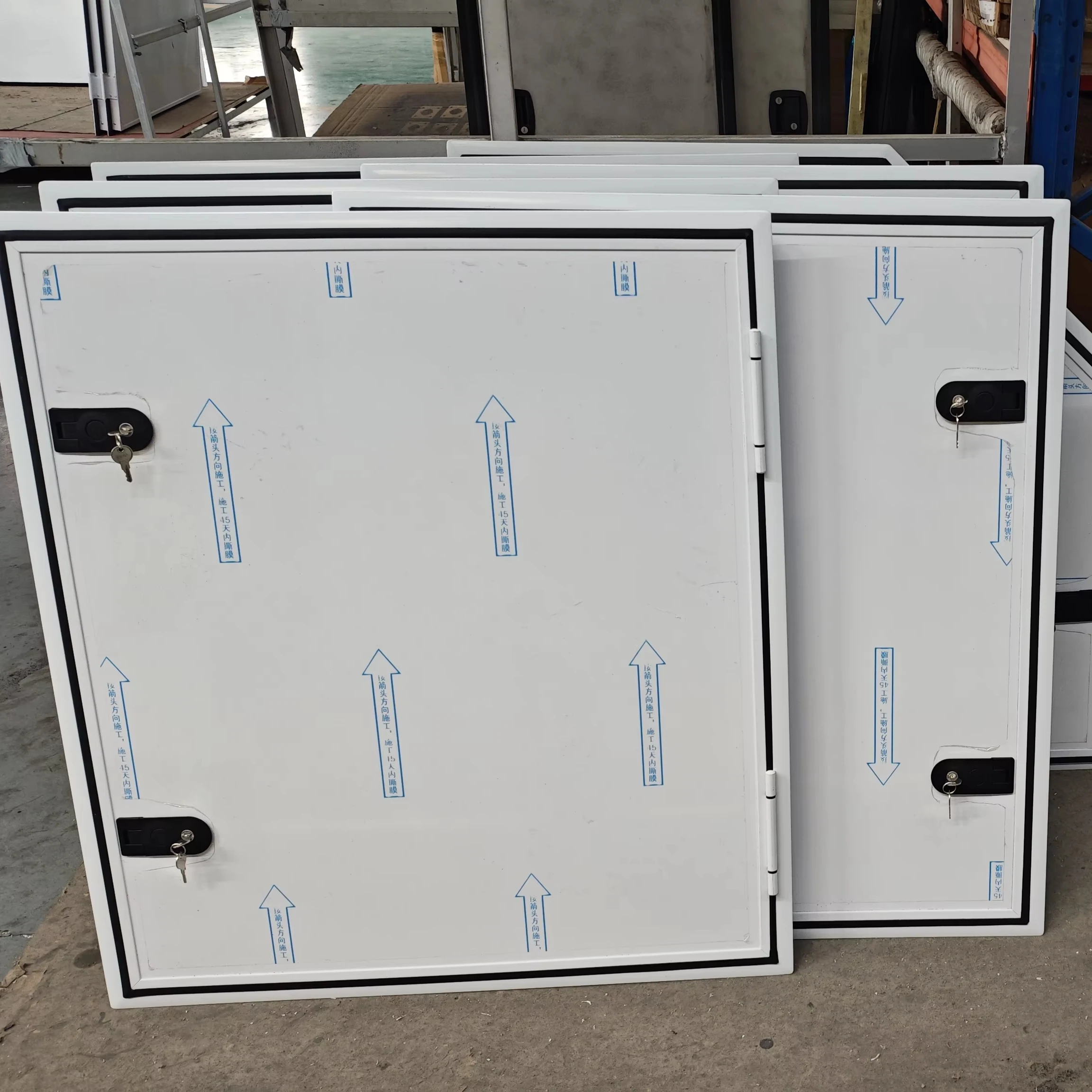 Custom Size 1200*700 Mm Right Angle RV Compartment Hatch Door WIth Lock