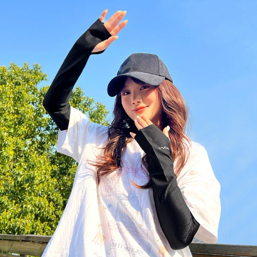 アームプロテクションロングアイスシルクスリーブ、チェック柄伸縮性日焼け止めアームカバー、UVカット、ゆったりサイクリンググローブ、夏用