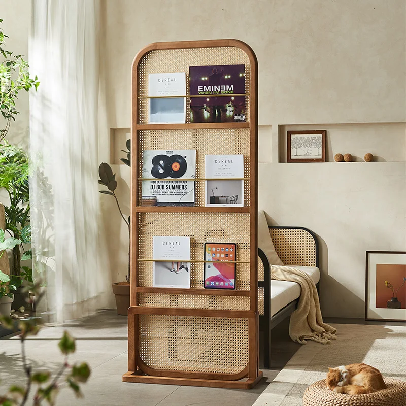 Schermo in rattan nordico mobile casa semplice arte mensola in legno massello camera da letto soggiorno sedile schermo divisorio d'ingresso