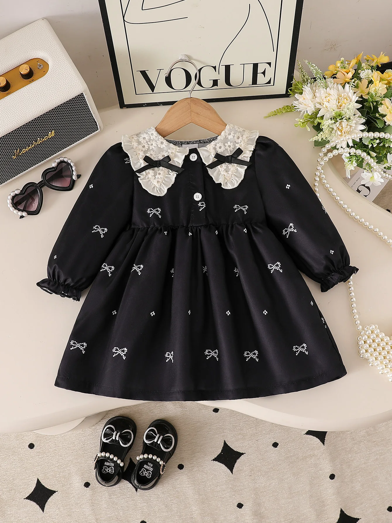 Baby Girl Autumn Lolita Dress Black Embroidered Princess Dress Lace Collar Pearl Shoes Match Set Feeling