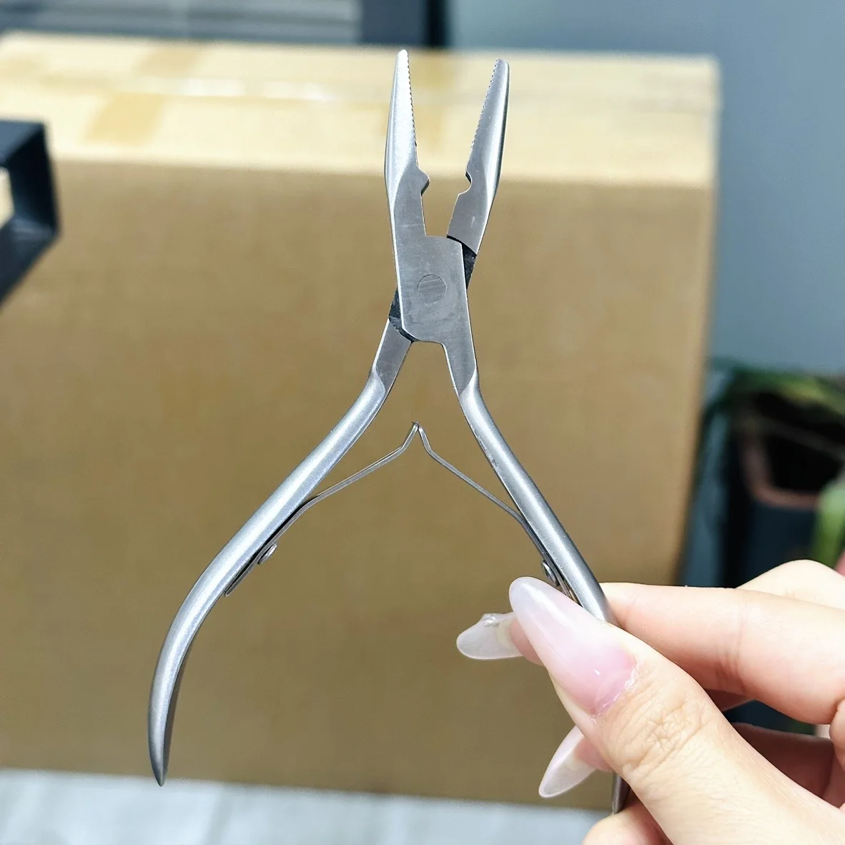 

1pc Silver Stainless Steel Clamp Hair Extension Plier with hole Keratin Hair Extensions Ring Removal Tools