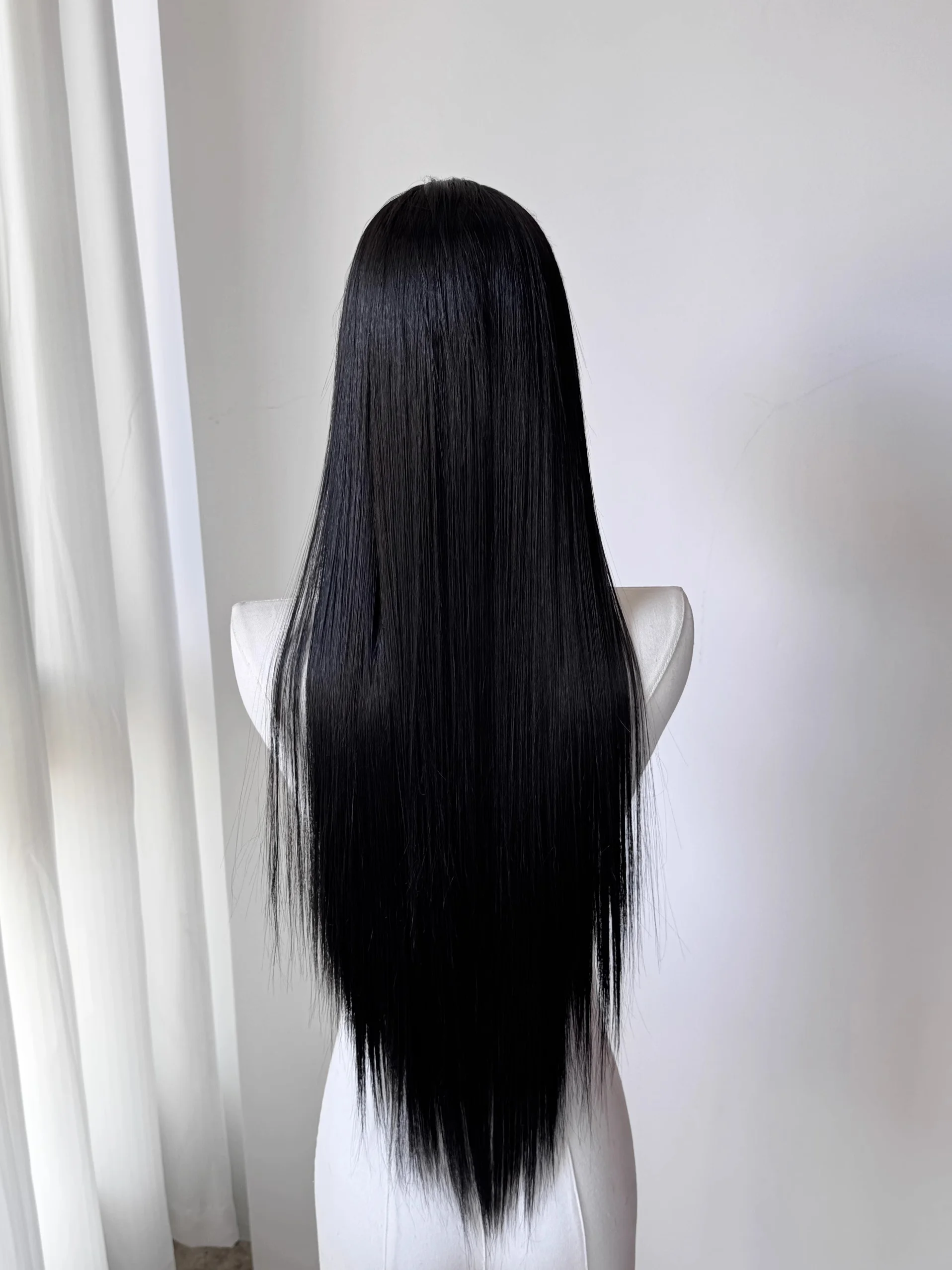 Thumbnail 2 - #29 Synthetic Lace Front Wigs Comparison Guide