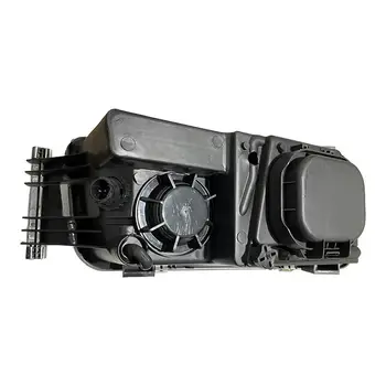 1 個適用於 MAN TGA 卡車頭燈的配件,型號包括 81251016420、81251016448、81251016450(左側)、81251016421、81251016449 和 81251016451(右側)。 6 最佳銷售 曼恩TGA卡車 - №3