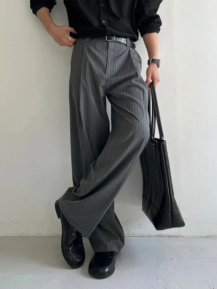 Thumbnail 4 - #2 Compare Suit Pants Before You Buy