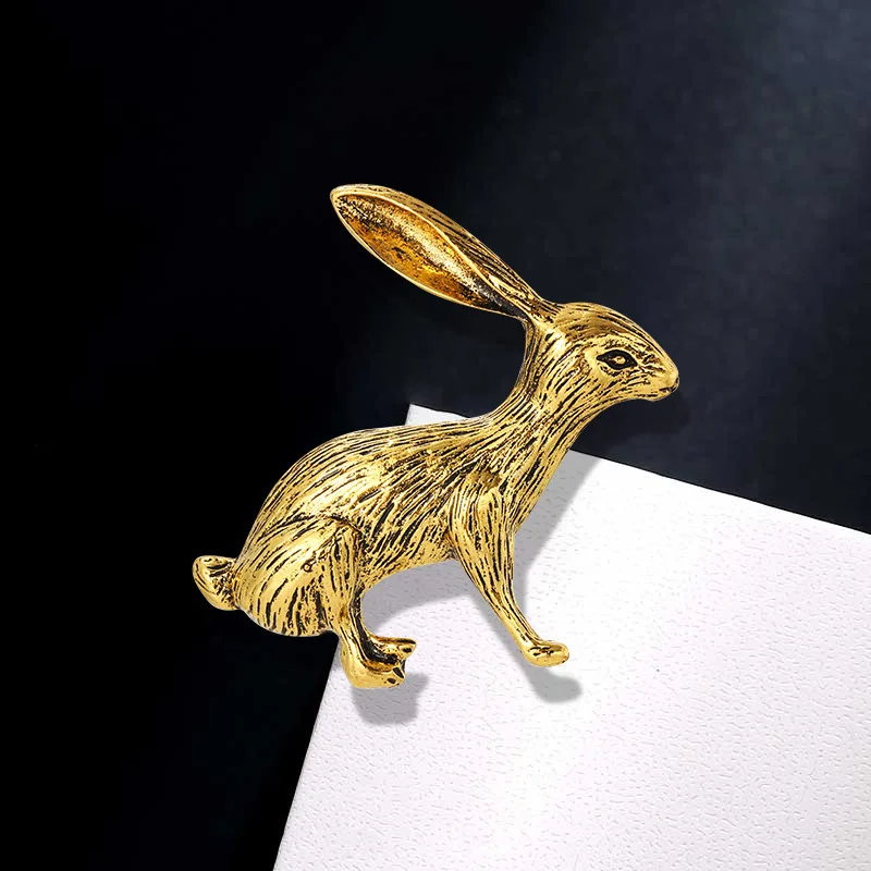 Vintage Plating Cute Rabbit Metal Brooches Pins Lady Fashion Retro Animal Bunny Gold Color Alloy Badges Corsage Jewelry Gifts