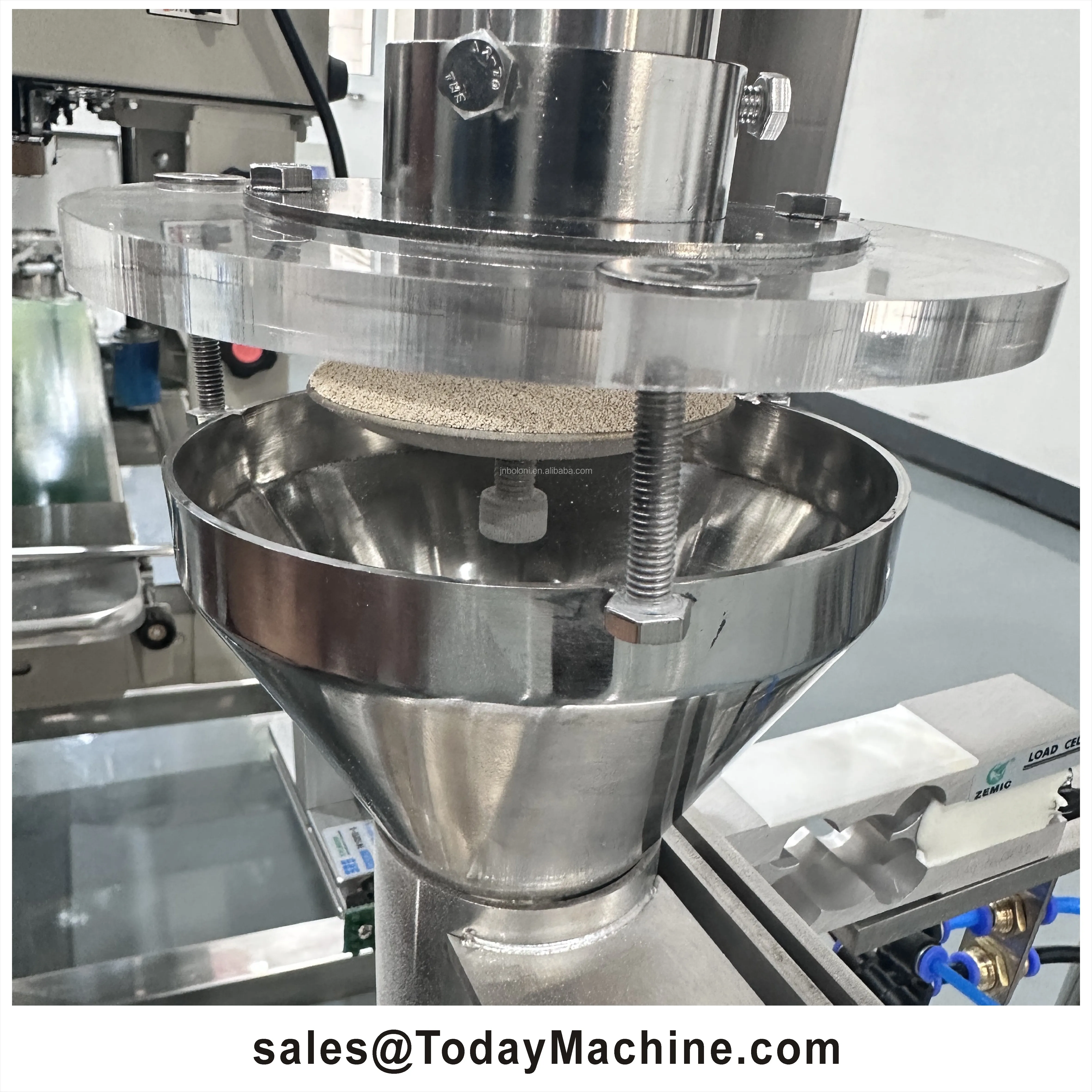 Hot Selling Desktop Powder Filling Machine 50g 100g 200g 500g Semi-Automatic Electric Motor Easy Operate for Food Wood Cartons