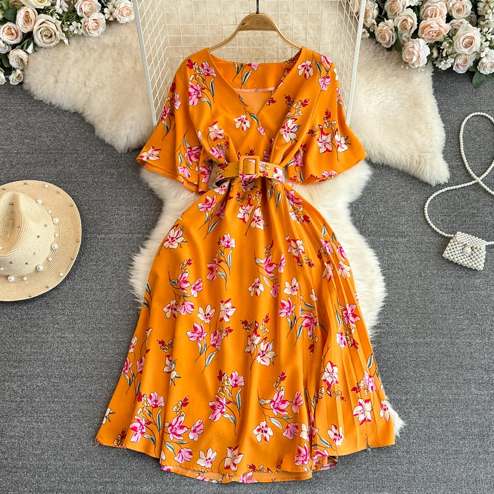 

Summer Retro Floral Print Boho Vintage Women's Beach Dress Elegant Sundress A-Line V Neck Vacation Maxi Dresses For Girls