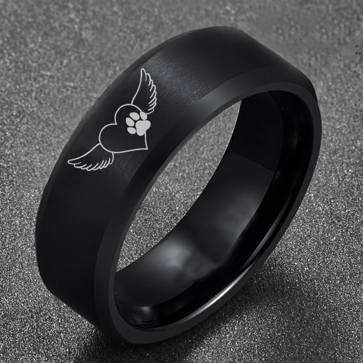 2024 New Fashion Black Stainless Steel Animal Footprints Heart-shaped Angel Wings For Male And Female Couples Ring Accessories