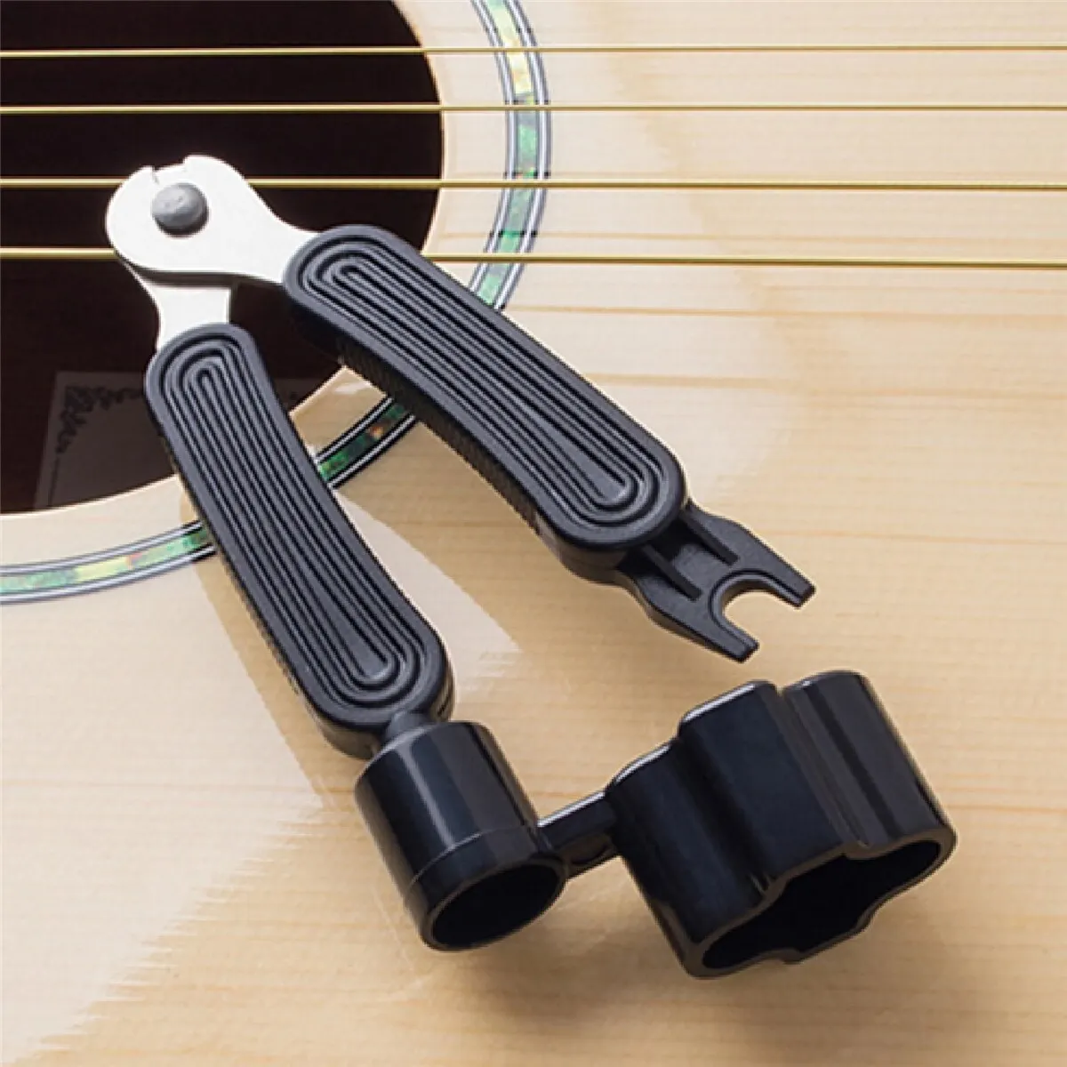 Guitar String Winder String Cutter Bridge Pin Puller 3 IN 1String Peg Winder Guitar Repair Tool Black