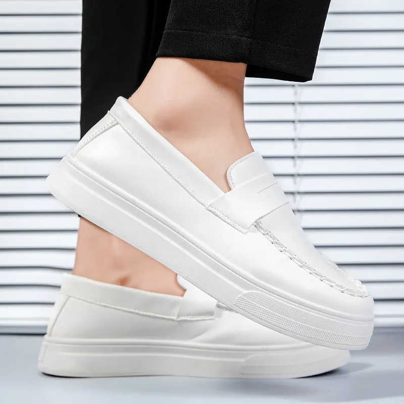 High Quality Soft Bottom Comfort Men's Loafers Anti Slip Driving Leather Shoes for Breathable Casual Male Flat Single Shoes39-44