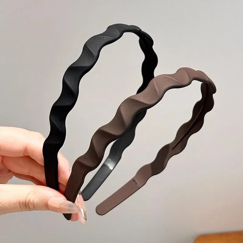 Solides Wellen-Haarband aus Kunststoff für Frauen und Mädchen, süßes Haarornament, Haarreif, modisches Haaraccessoire – Detail 9