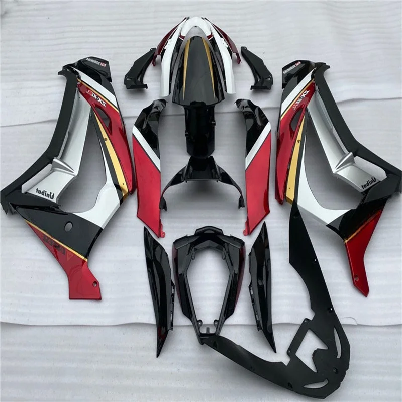 Suitable for Kawasaki Ninja motorcycle ZX-10R ZX10R 2016 2017 2018 2019 2020 red black silvery motorcycle body fairing kit