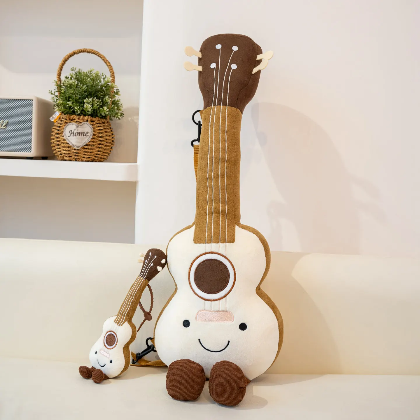 Jouets en peluche de musique créative et mignonne, Saxophones doux, guitares, symboles Pipa, poupées en peluche, Instruments de musique, cadeaux pour enfants
