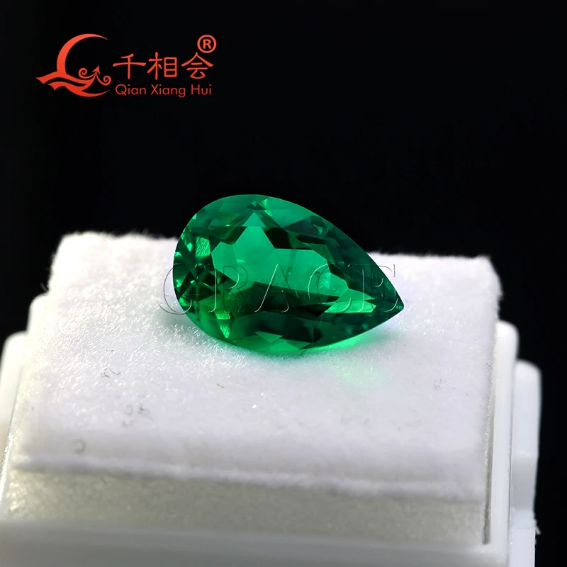 Lab Created Hydrothermal Pear Shape Columbia Emerald Loose Gemstone with Minor Cracks And Inclusions