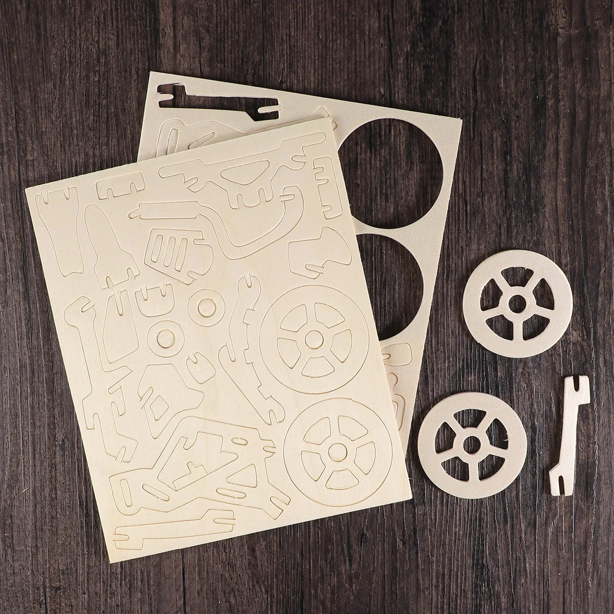 3D Wooden Off-Road Vehicle Puzzle Handmade Educational DIY Intellectual Development Creativity Table Decoration