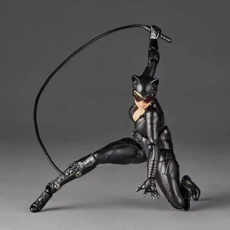 Figura de acción de Catwoman, serie de superhéroes, muñeca coleccionable, modelo para fanáticos de los juguetes, con un encantador detalle del tema de la montaña.