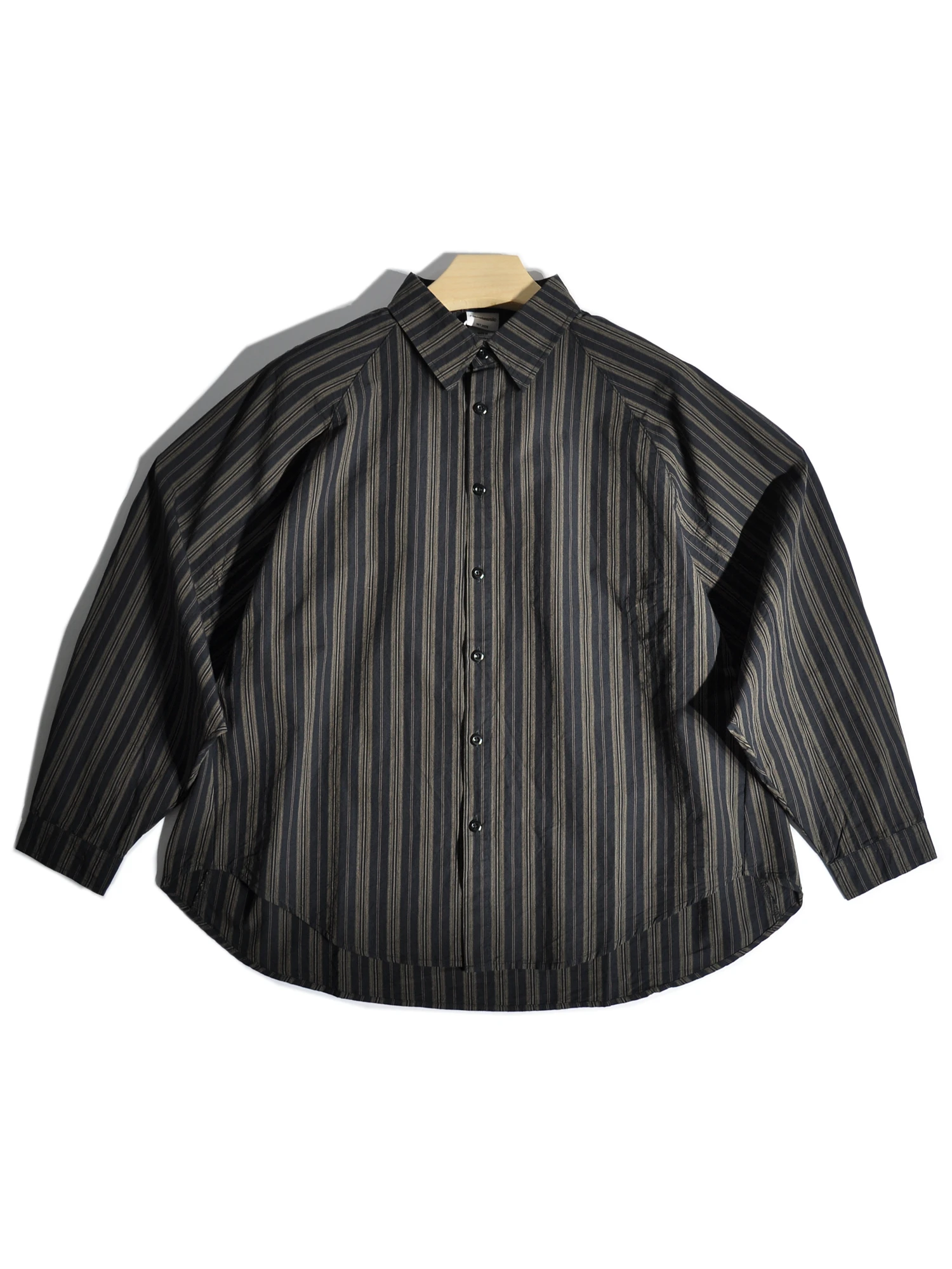 

American Retro Striped Casual Loose Men's irt y Sle Outerwear Spring Autumn Youth Faion Long Sve Button down