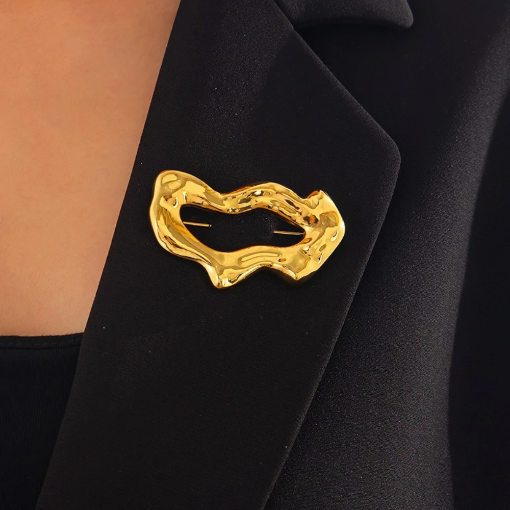 New Fashion Irregular Brooches for Women Trendy Metal Gold Sliver Color Badge Lapel Pins Fashion Jewelry Accessory view 4