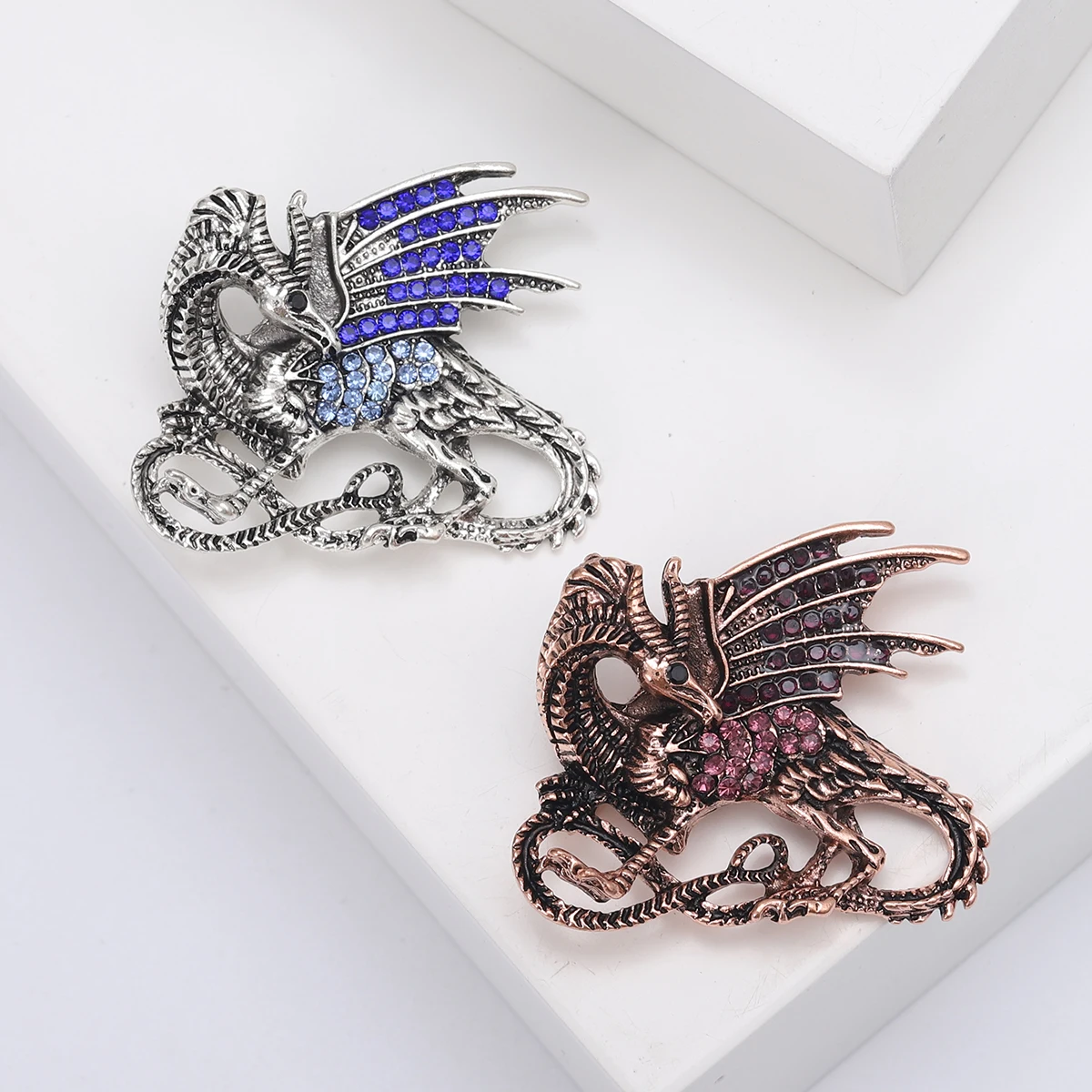 Enamel Dragon Brooches for Women Unisex Rhinestone Necklace Flying Dragon Pins Banquet Party Backpack Gifts Jewelry Accessories