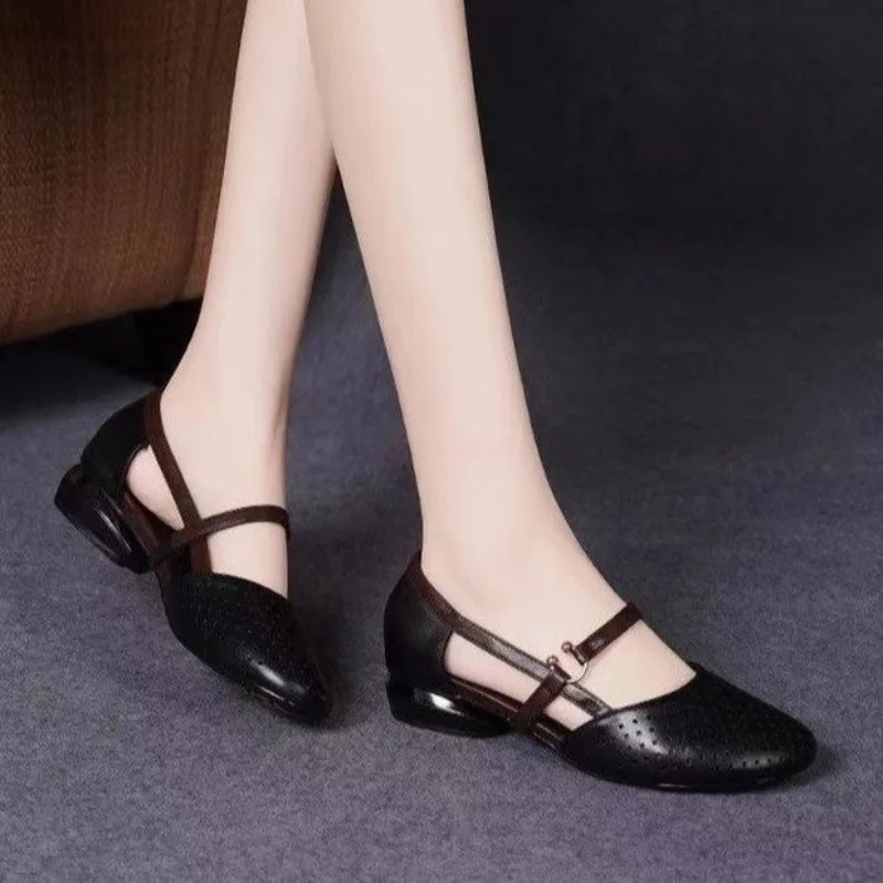 2026 Summer Buckle Women Sandals Pointed Hollow Thick with High Heels Women\'s Shoes Gladiator Fashion 4CM Round Heels Sandals