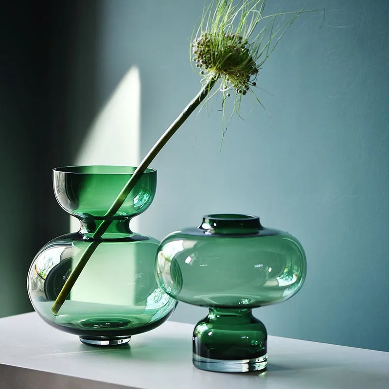 Withered  Nordic style green glass gourd vase, simple and creative design, vase decoration, living room model room, flower arran