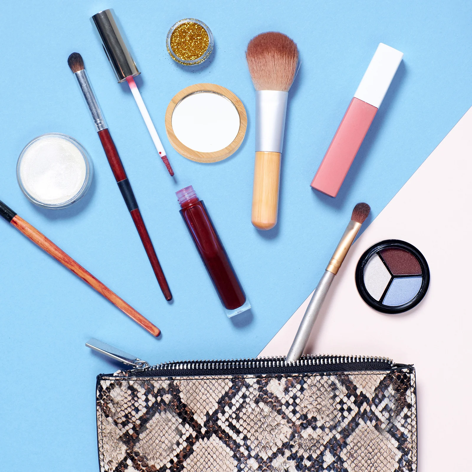 3Pcs 휴대용 소형 메이크업 거울 다양한 색상 작은 원형 여행용 거울 여성용 경량 포켓 거울