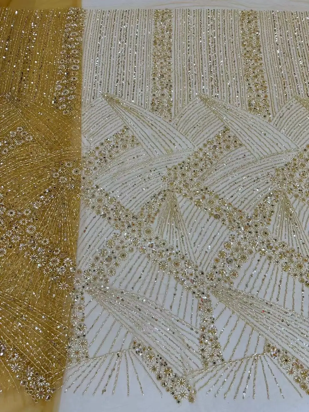 

Beaded French Lace Fabric SYJ-1308676 Nigerian High Quality Sequins Tulle Laces Embroidery