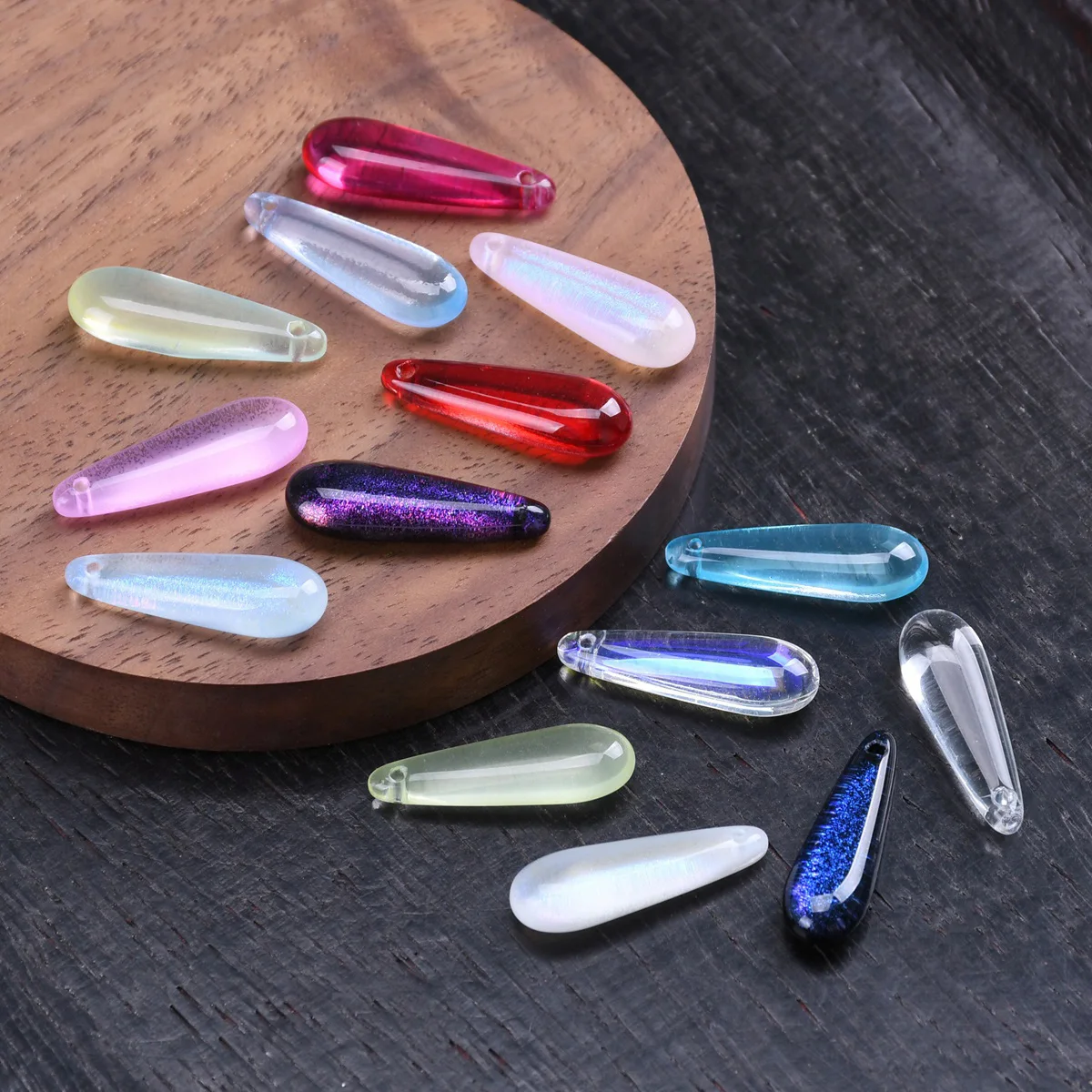 10 Stück 22 x 7 mm lange tropfenförmige Kristallglasplatte, gebohrte Anhänger, lose Perlen für Schmuckherstellung, DIY-Ohrring-Ergebnisse – Detail 2