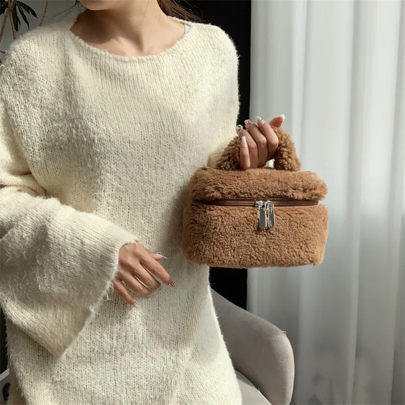 Soft Plush Women\'s Small Shoulder Bag Faux Lamb Wool Ladies Bucket Crossbody Bags Winter Furry Female Phone Pouch Purse Handbags