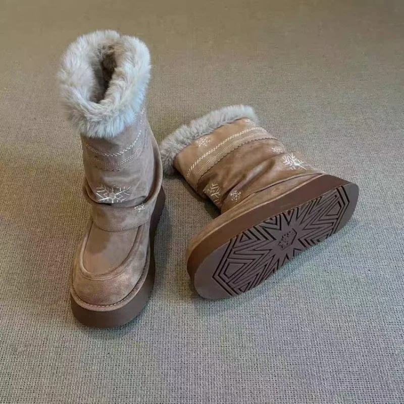 

Winter Versatile Snow Boots Women's Thick Fashionable Women's Boots Anti Slip Warm Leisure Comfortable Side Zipper Cotton Boots