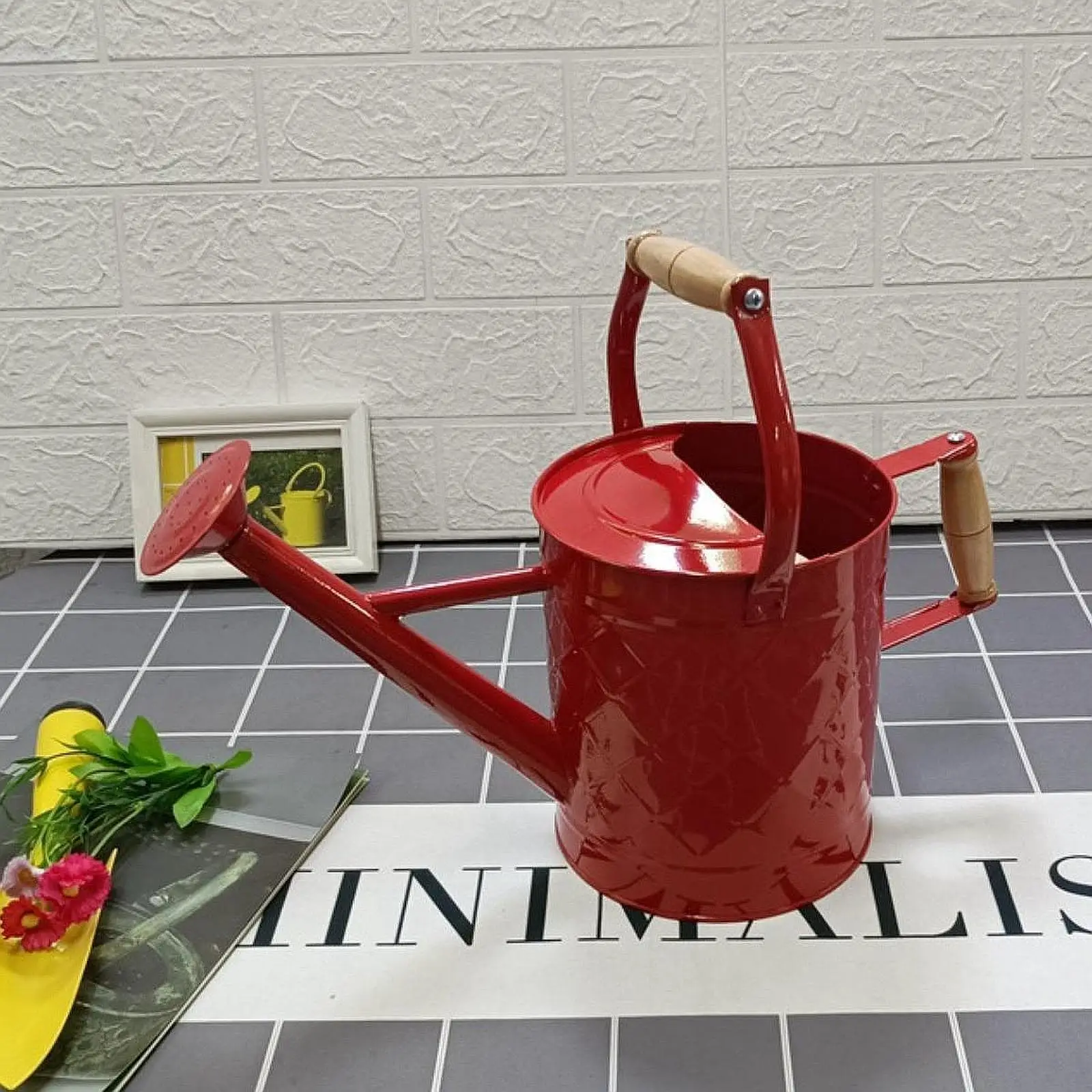 

Metal Watering Can Rustproof Large Capacity Leakproof Ergonomic Handle 3.5L