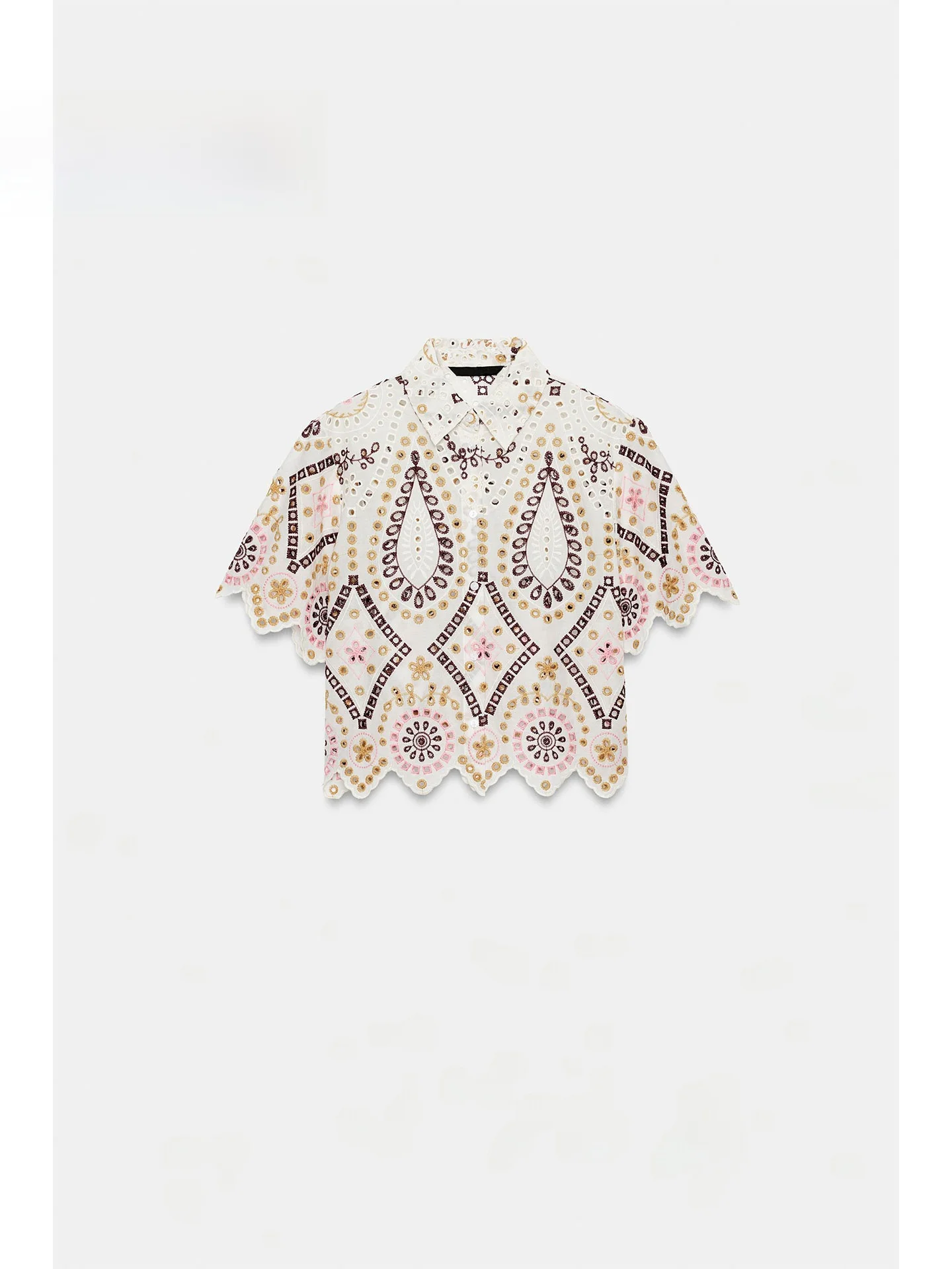 

New Holiday Style Hollow out Embroidery Short Sleeve Women's Loose Slimming Design Top Casual Straight Cut Summer Shirt