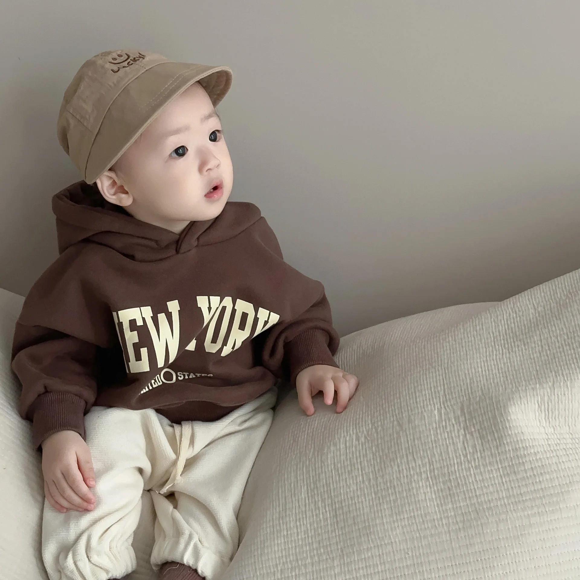

2025 Winter New Baby Long Sleeve Fleece Sweatshirt Cotton Girls Letter Print Pullover Plus Velvet Thick Infant Warm Hoodie